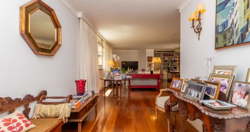 Apartamento tipo para venda com 2 quartos, sendo 1 suíte, 183m²