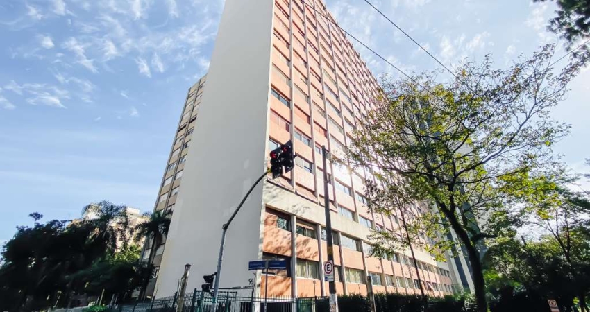 Apartamento tipo para venda com 3 quartos, sendo 1 suíte, 156m²