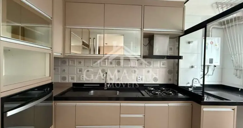 Apartamento de 50m², 2 dormitórios, 1 suíte, marcenaria em todos os cômodos, vaga de garagem.