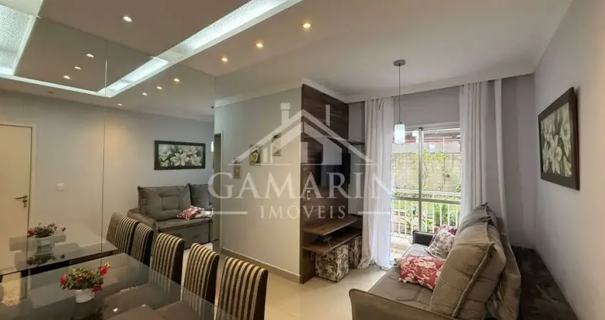 Apartamento de 55m², 2 dormitórios, Porteira fechada, sacada, vaga de garagem.
