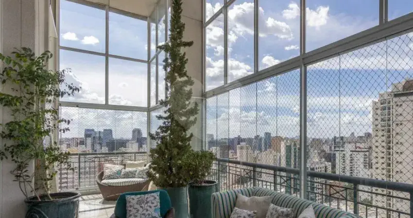 Apartamento Duplex Alto Padrão à Venda na Vila Nova Conceição – 5 Suítes, 7 Vagas, Lazer Completo e Próximo ao Parque Ibirapuera
