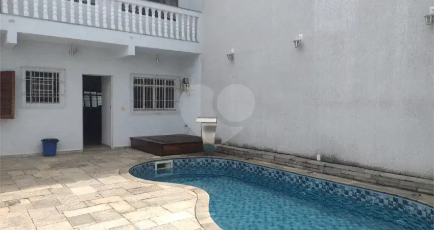 Sobrado à venda com piscina, edícula e área gourmet – ideal para famílias grandes!