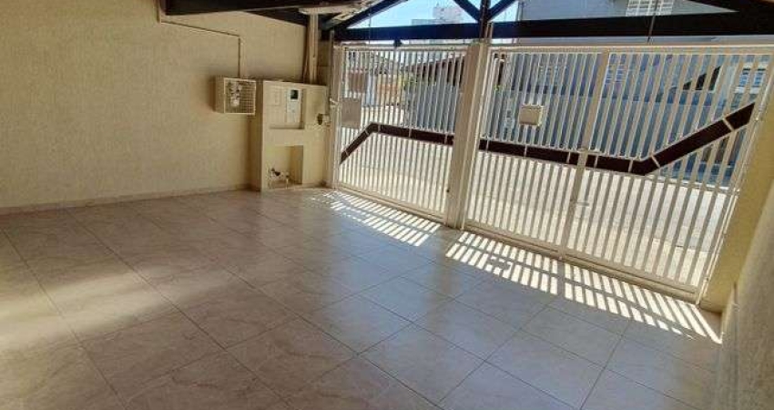 Casa Jardim Oriente Poucos Metros do Shibata Reformada