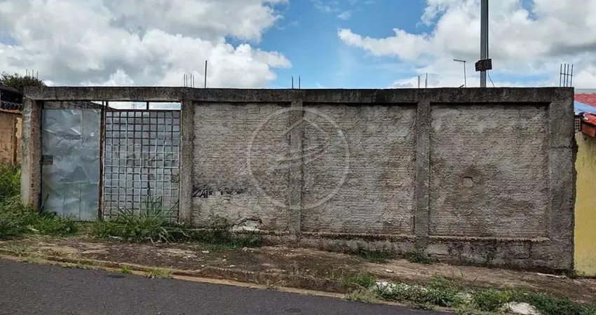 Terreno a venda em Uberaba | Jardim Primavera | Murado e com Portão | R$ 67 mil
