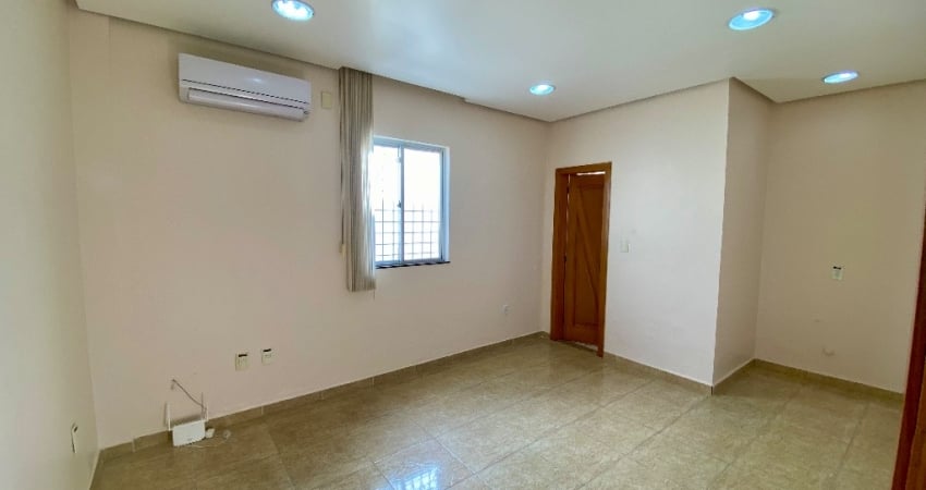 Linda sala em prédio comercial