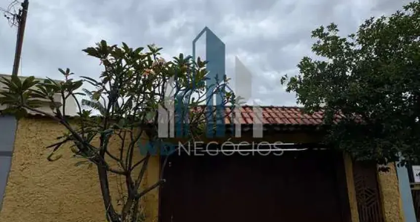 Casa à venda no bairro Vila Guilhermina - São Paulo/SP