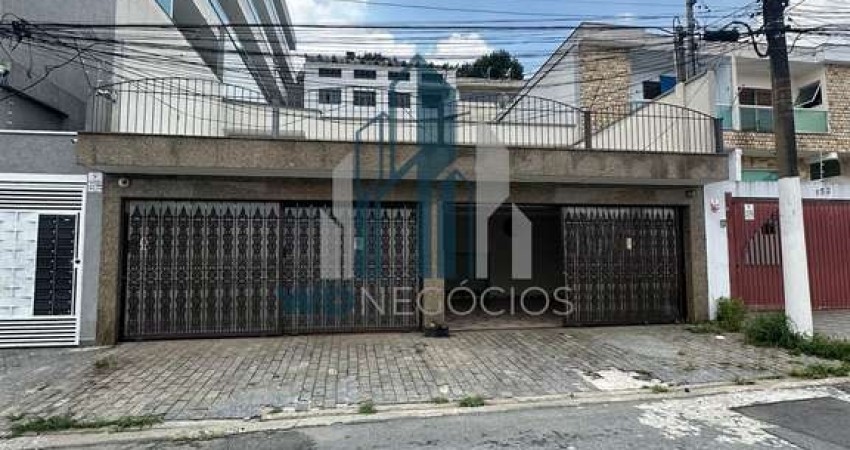 Casa em Jardim Triana, São Paulo/SP