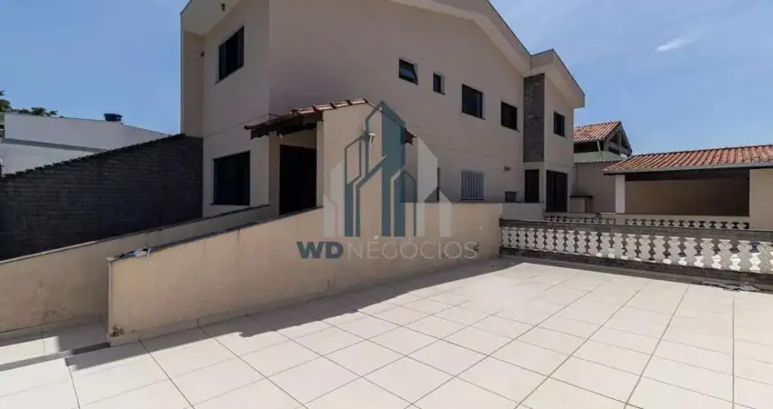 Casa com 3 quartos para alugar na Rua Erval Seco, 398, Parque Císper, São Paulo