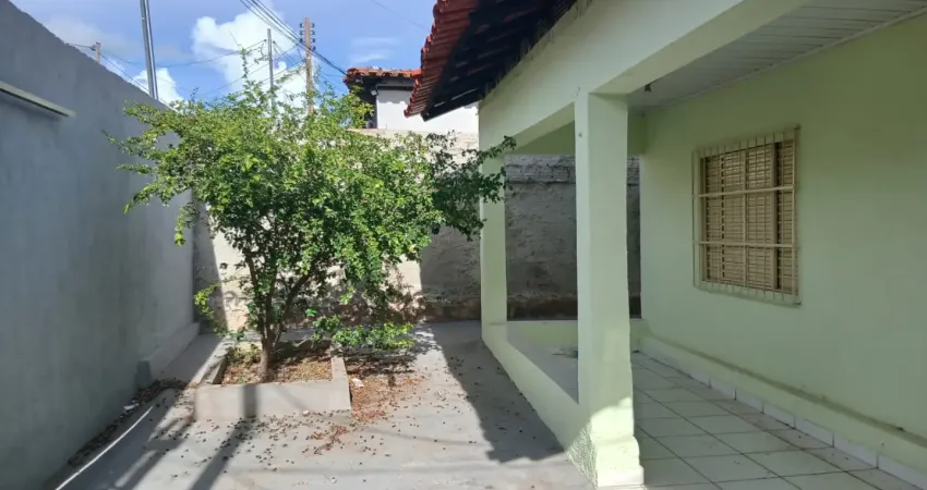 Casa á venda CPA 3, setor 3 ! Com área , excelente oportunidade!