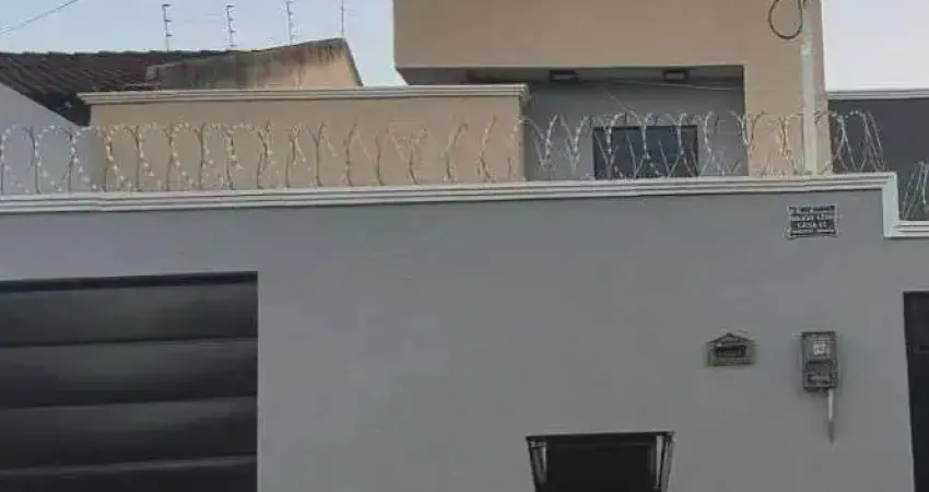 Casa térrea com 3 quartos no Setor Jardim Buriti Sereno em Ap. de Goiânia