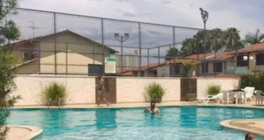 Condomínio fechado de Sobrado de 3 quartos com 178 m2