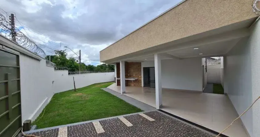 Casa térrea no Setor Faicalville com 3 quartos sendo 1 suíte