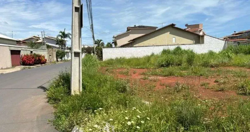 Lote com 473 m2 em Goiânia 2 - Goiânia - GO