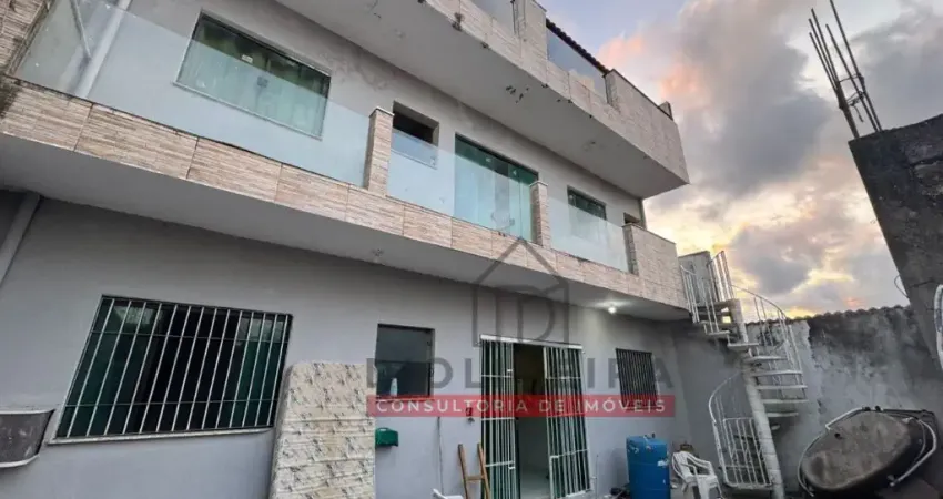 Sobrado com 180m² de terreno à venda no Parque Balneário Oásis - Peruíbe - SP
