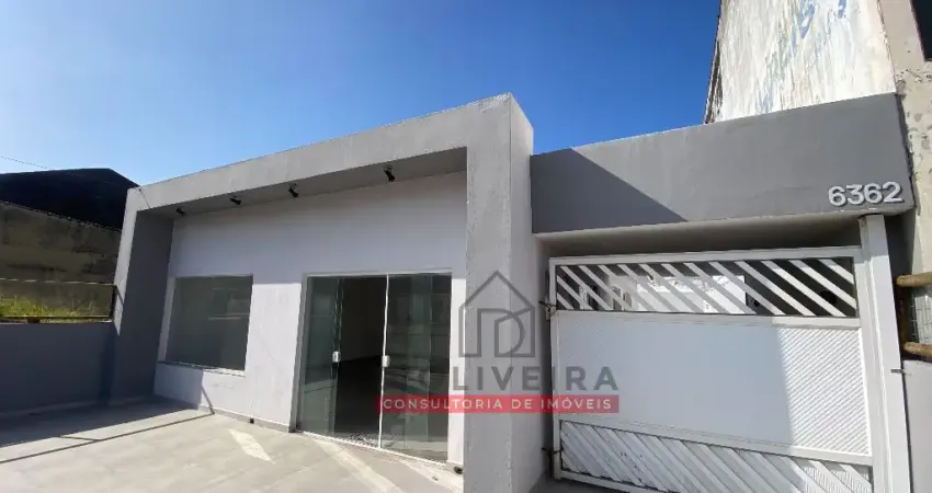 Salão Comercial moderna à venda na Avenida Padre Anchieta- Peruíbe - SP