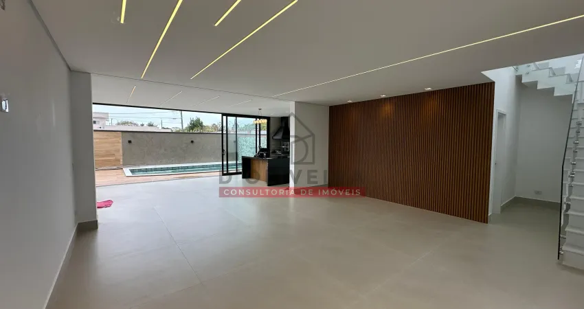 Sobrado moderno com piscina e churrasqueira no condomínio flora rica - peruíbe - sp