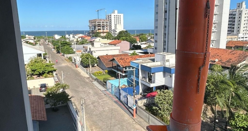 Apartamento com Vista para o Mar e próximo ao Koch no centro de Navegantes