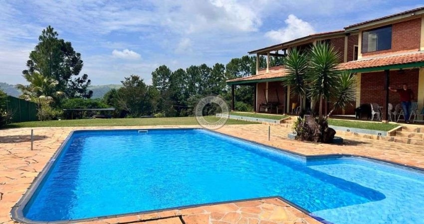 MARAVILHOSA CHACARA EM CONDOMINIO ALTO NIVEL DE CONSTRUCAO E ACABAMNTO