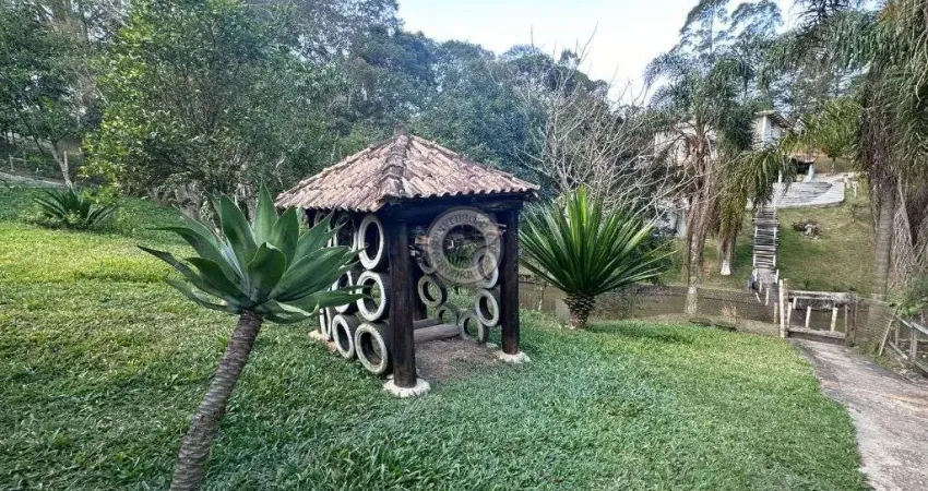 Chácara / sítio com 2 quartos à venda na Rua Monteiro Lobato, 100, Pouso Alegre, Mairinque