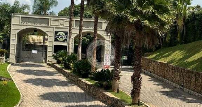 Linda casa aconchegante em condominio!