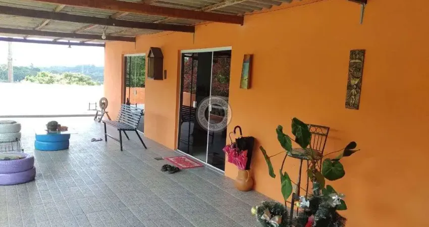 Otima oportunidade casa e salao comercial