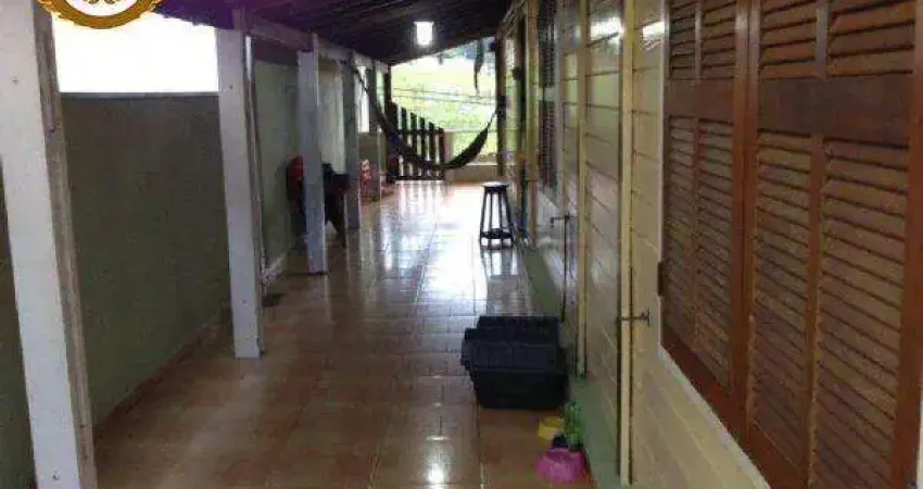 Casa para Venda em São Roque, Mailasqui, 3 dormitórios, 1 suíte, 2 banheiros, 2 vagas