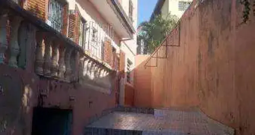 Casa para Venda em São Roque, Jardim Guaçu, 2 dormitórios, 2 suítes, 5 banheiros, 4 vagas