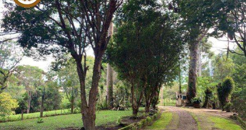 Casa para Venda em São Roque, Vila Darcy Penteado, 6 dormitórios, 2 suítes, 6 banheiros, 10 vagas