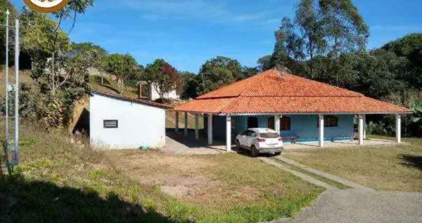 Casa para Venda em Mairinque, Cristal, 2 dormitórios, 2 suítes, 1 banheiro, 2 vagas
