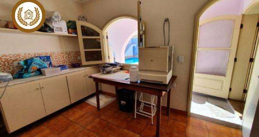 Casa para Venda em São Roque, Centro, 3 dormitórios, 1 suíte, 3 banheiros, 3 vagas