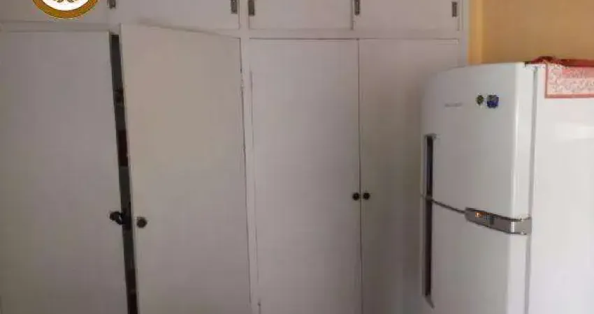 Casa para Venda em São Roque, Centro, 3 dormitórios, 1 suíte, 3 banheiros, 2 vagas