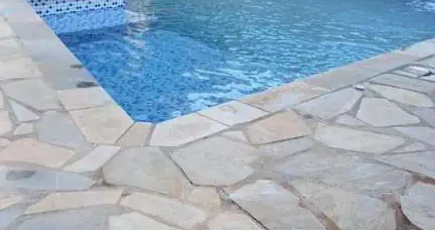 Casa para Venda em São Roque, Pavão, 4 dormitórios, 3 banheiros, 1 vaga
