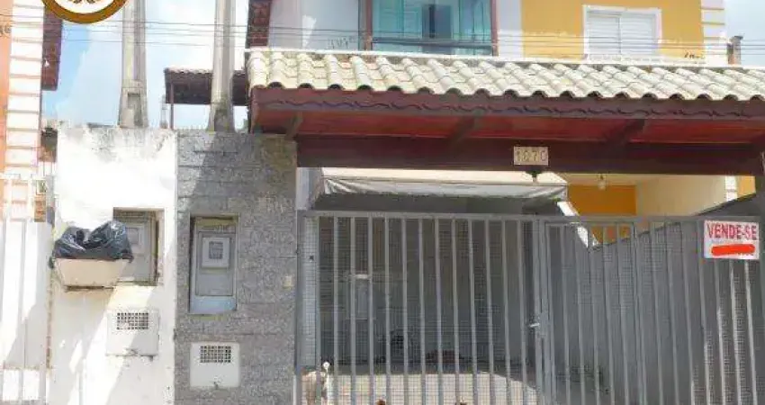 Casa para Venda em Mairinque, Reneville, 2 dormitórios, 1 suíte, 3 banheiros, 4 vagas