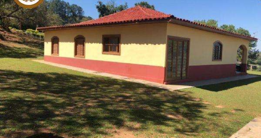Casa para Venda em Mairinque, Cristal, 3 dormitórios, 1 suíte, 2 banheiros, 2 vagas