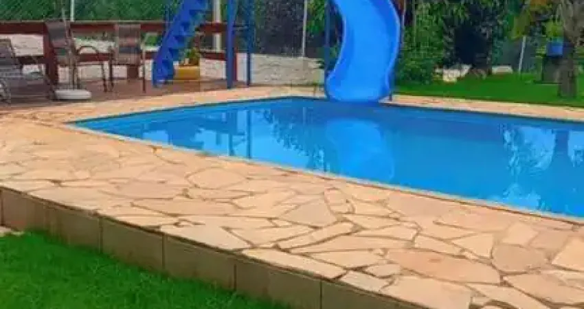 Casa para Venda em Mairinque, Moreiras, 2 dormitórios, 1 suíte, 2 banheiros