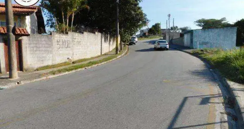 Casa para Venda em São Roque, Vila Nova São Roque, 2 dormitórios, 1 suíte, 2 banheiros, 2 vagas