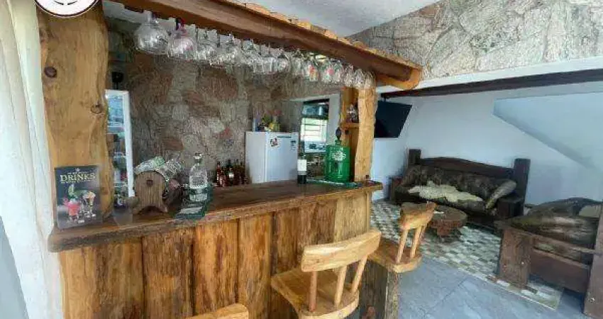 Casa para Venda em São Roque, Mailasqui, 3 dormitórios, 2 banheiros, 10 vagas