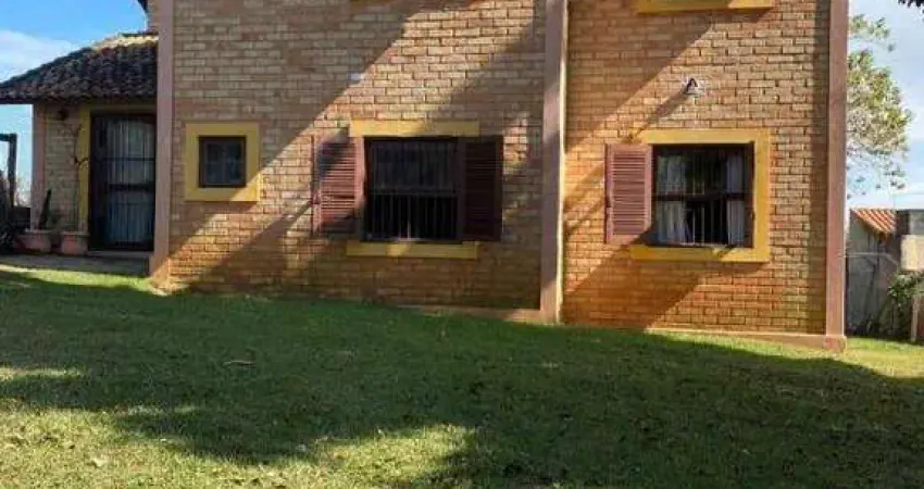 Casa para Venda em Mairinque, Cristal, 4 dormitórios, 4 suítes, 4 banheiros, 3 vagas