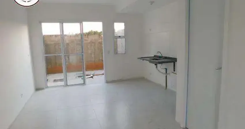 Casa para Venda em Mairinque, Vila Granada, 2 dormitórios, 1 banheiro, 1 vaga