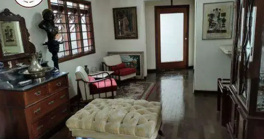 Casa para Venda em São Roque, Jardim Meny, 4 dormitórios, 3 suítes, 1 banheiro, 2 vagas