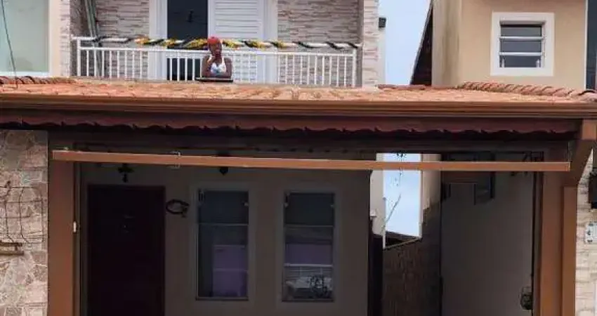 Casa para Venda em Mairinque, Reneville, 3 dormitórios, 1 suíte, 2 banheiros, 2 vagas