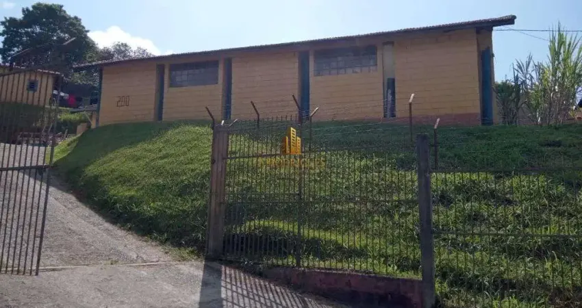 Barracão / Galpão / Depósito à venda na Rua Bariri, 200, Vila Nova São Roque, São Roque