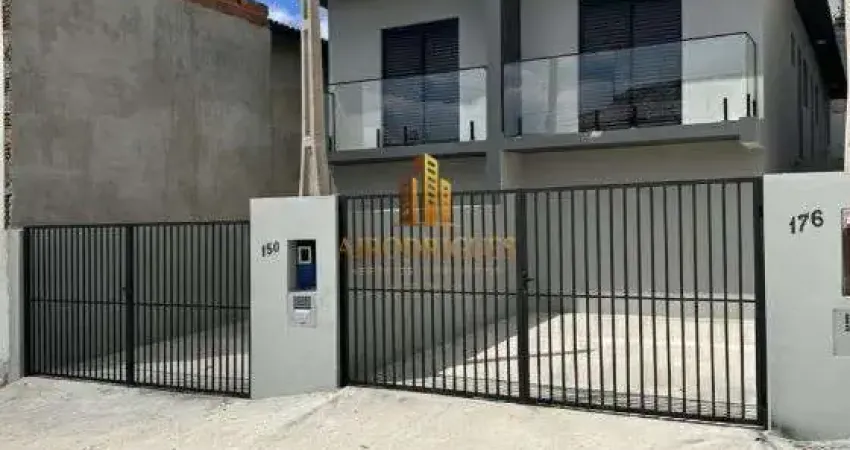 Casa com 2 quartos à venda na Avenida das Flores, 108, Reneville, Mairinque
