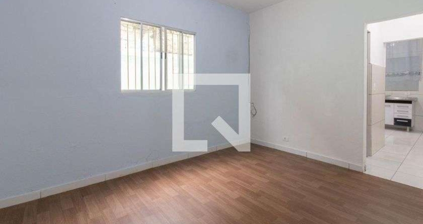 Casa para Aluguel - Macedo, 1 Quarto,  300 m² - Guarulhos