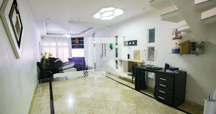 Casa para Aluguel - Jardim Centenario, 4 Quartos,  219 m² - São Paulo