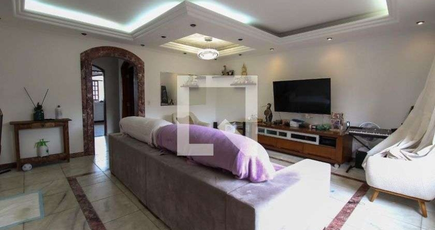 Casa para Aluguel - Jardim Anália Franco, 3 Quartos,  200 m² - São Paulo