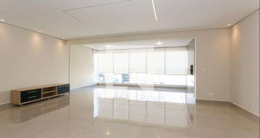Apartamento para Aluguel - Tatuapé, 3 Quartos,  122 m² - São Paulo
