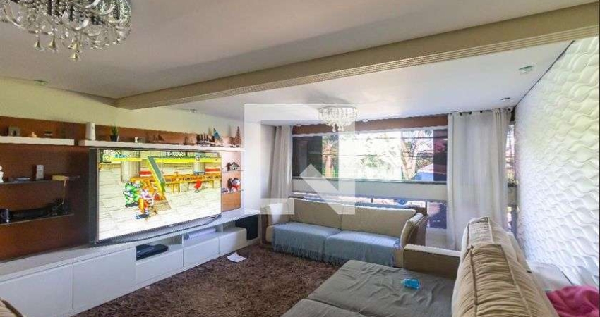 Casa para Aluguel - Cidade das Flores, 4 Quartos,  250 m² - Osasco