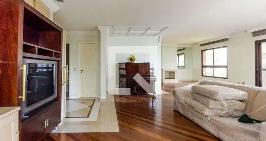 Apartamento para Aluguel - Moema, 4 Quartos,  335 m² - São Paulo