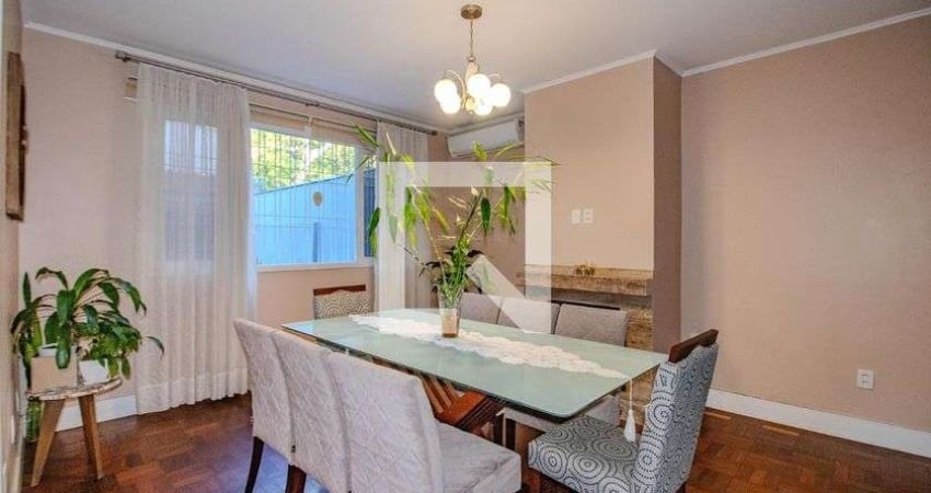 Casa para Aluguel - Jardim Floresta, 5 Quartos,  220 m² - Porto Alegre